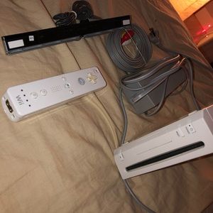 Nintendo Wii Connect (White)